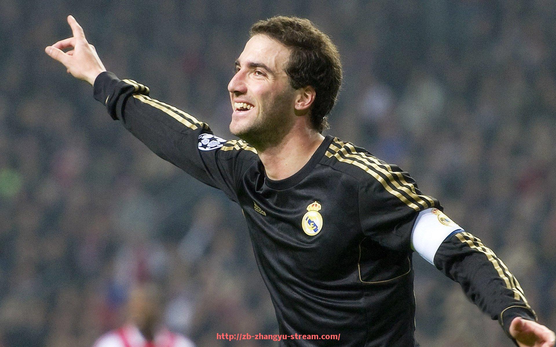 章鱼直播-世俱杯赛事中各球队战术演变的动态跟踪与分析